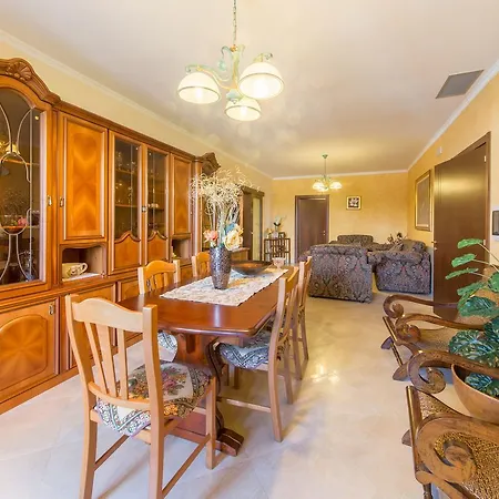 Apartment Casa Vacanze Edera Melissano